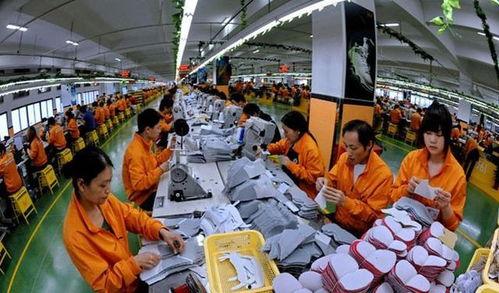 国产皮鞋工厂制作过程视频,从选材到成品的精湛工艺之旅  第1张