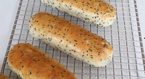 老外买国产面包视频大全  第2张